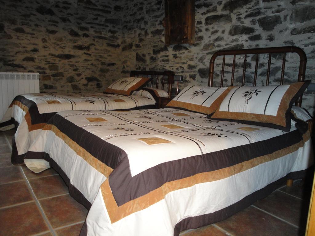 La Cabanya De Cal Forn De Serrat Queralbs Kamer foto