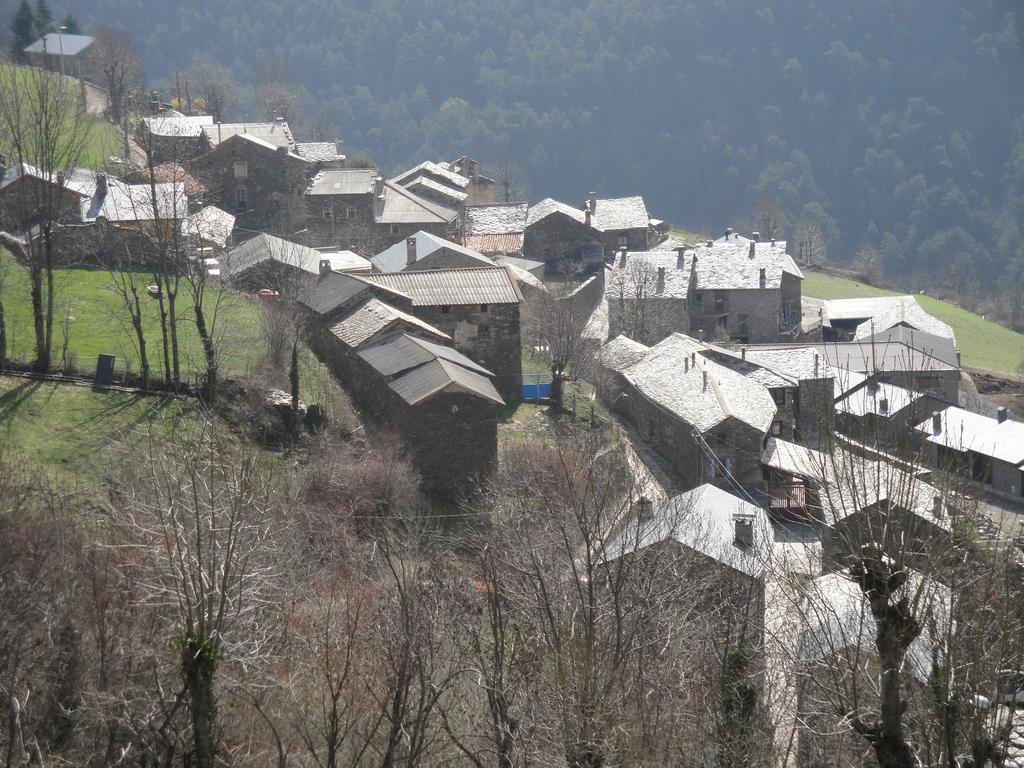 La Cabanya De Cal Forn De Serrat Queralbs Buitenkant foto