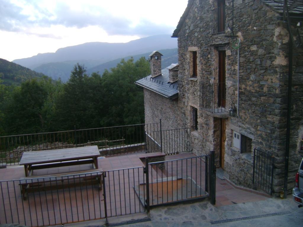 La Cabanya De Cal Forn De Serrat Queralbs Buitenkant foto